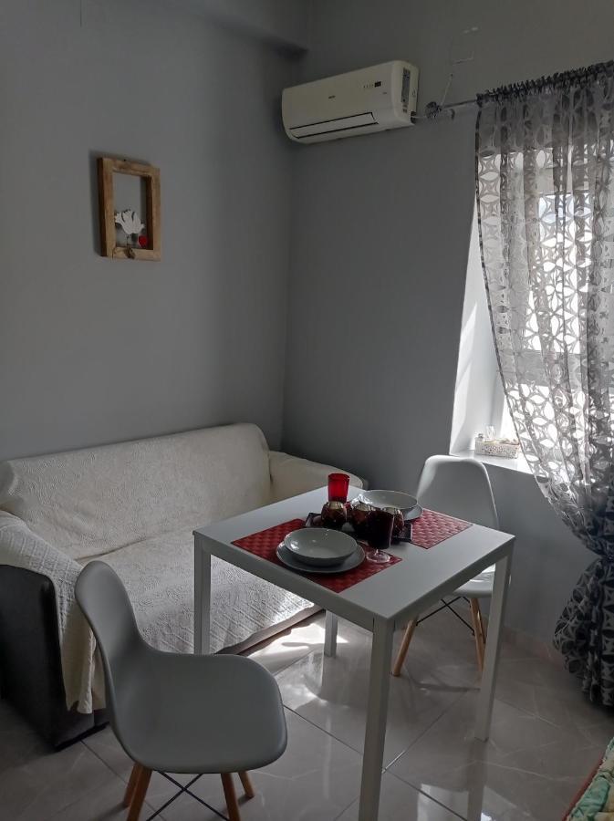 Moshovia Studio Κάρπαθος Στο Κέντρο Και Ήσυχα别墅 外观 照片
